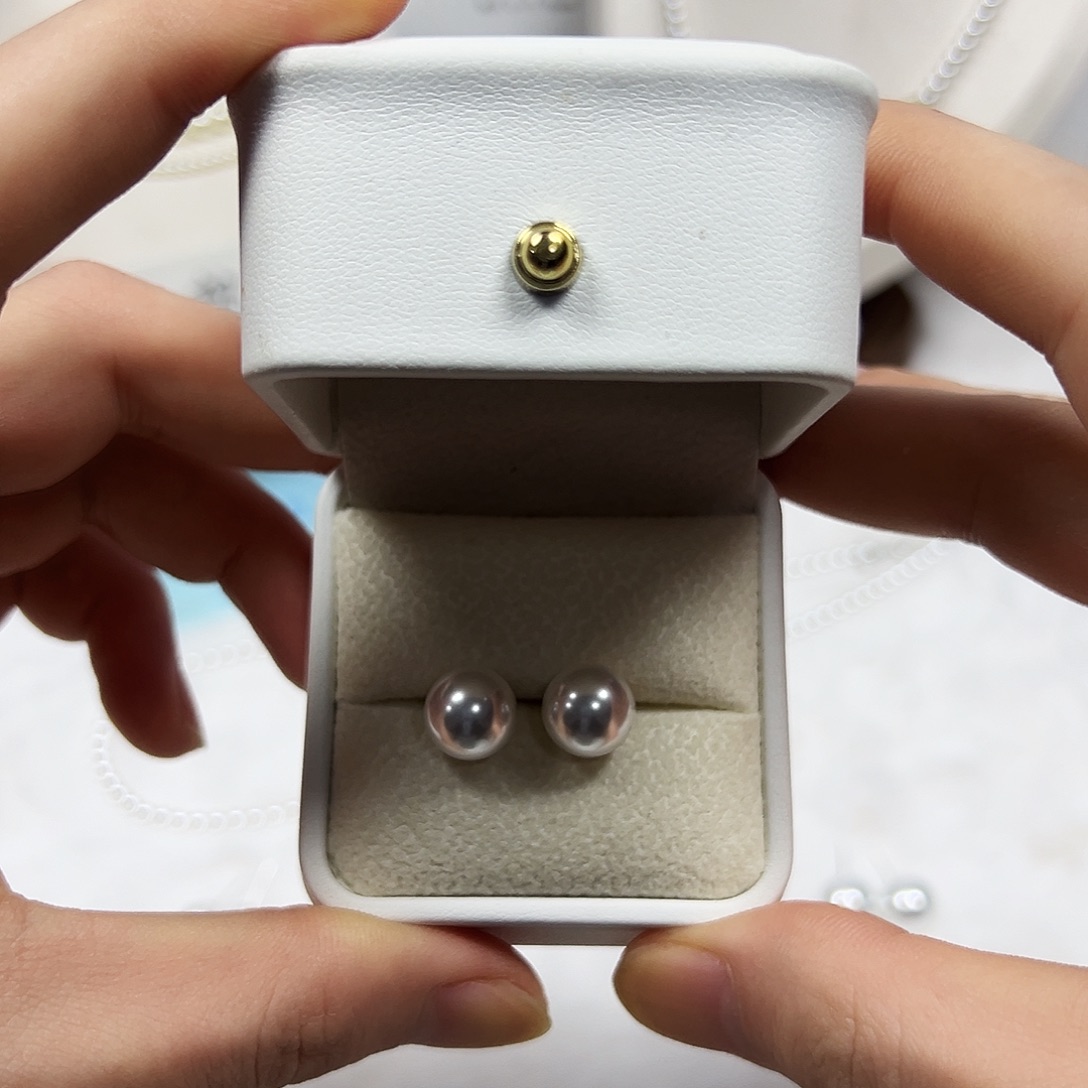 非金属925银白珠耳钉