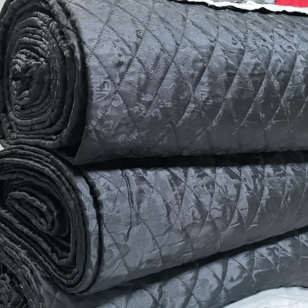 羊绒絮片黑色，160克.现裁剪布料不支持七天无理由