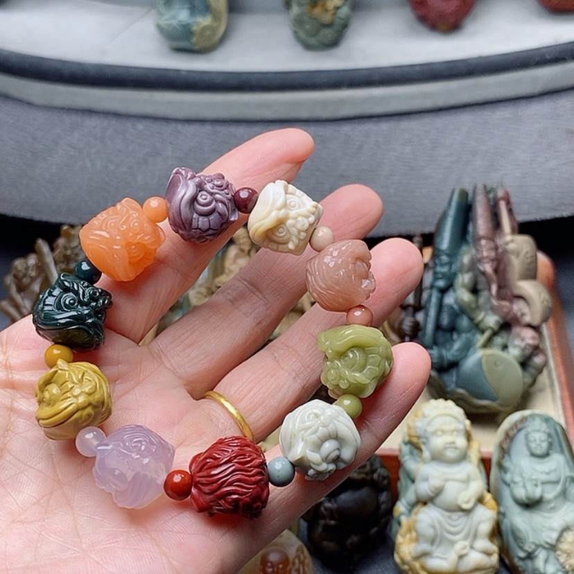 【闪购商品】定制石英质玉吊坠未镶嵌