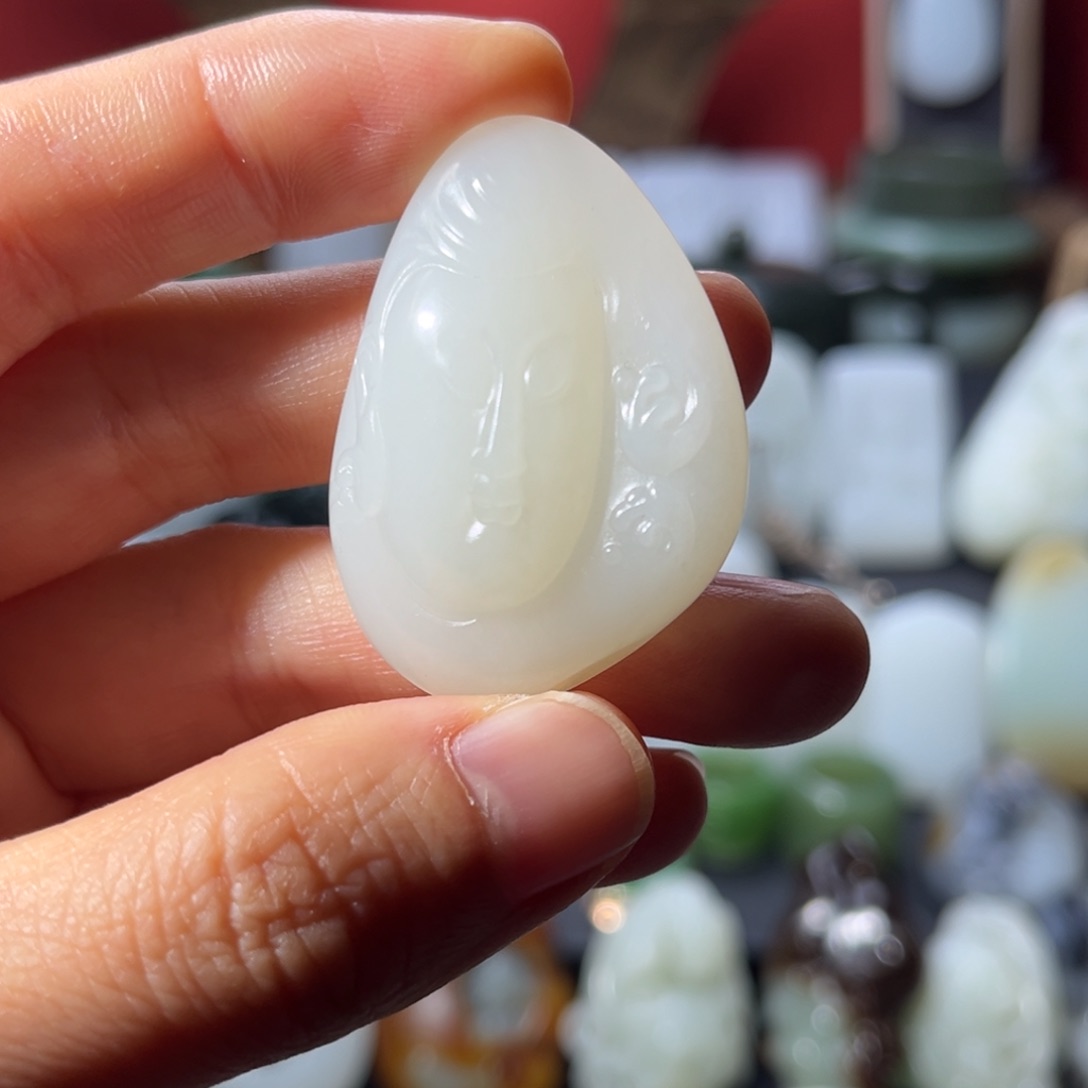 和田玉吊坠(赠链)未镶嵌