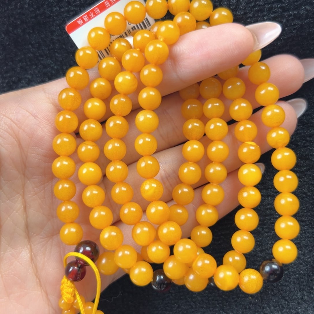 未镶嵌琥珀珠宝奇石