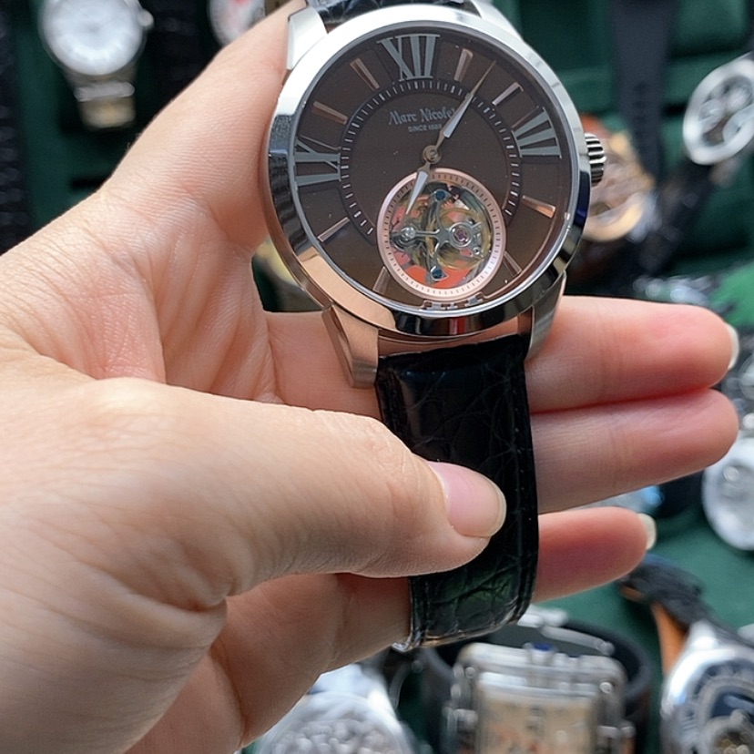 【闪购商品】机械男表手表