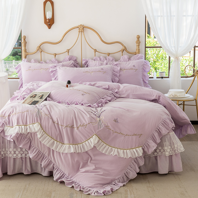 【高货品质】新款婴儿绒床盖款四件套 冬季加厚保暖刺绣套件