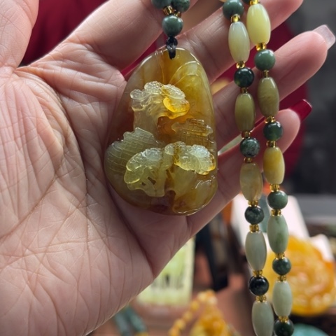 岫玉挂件未镶嵌挂件