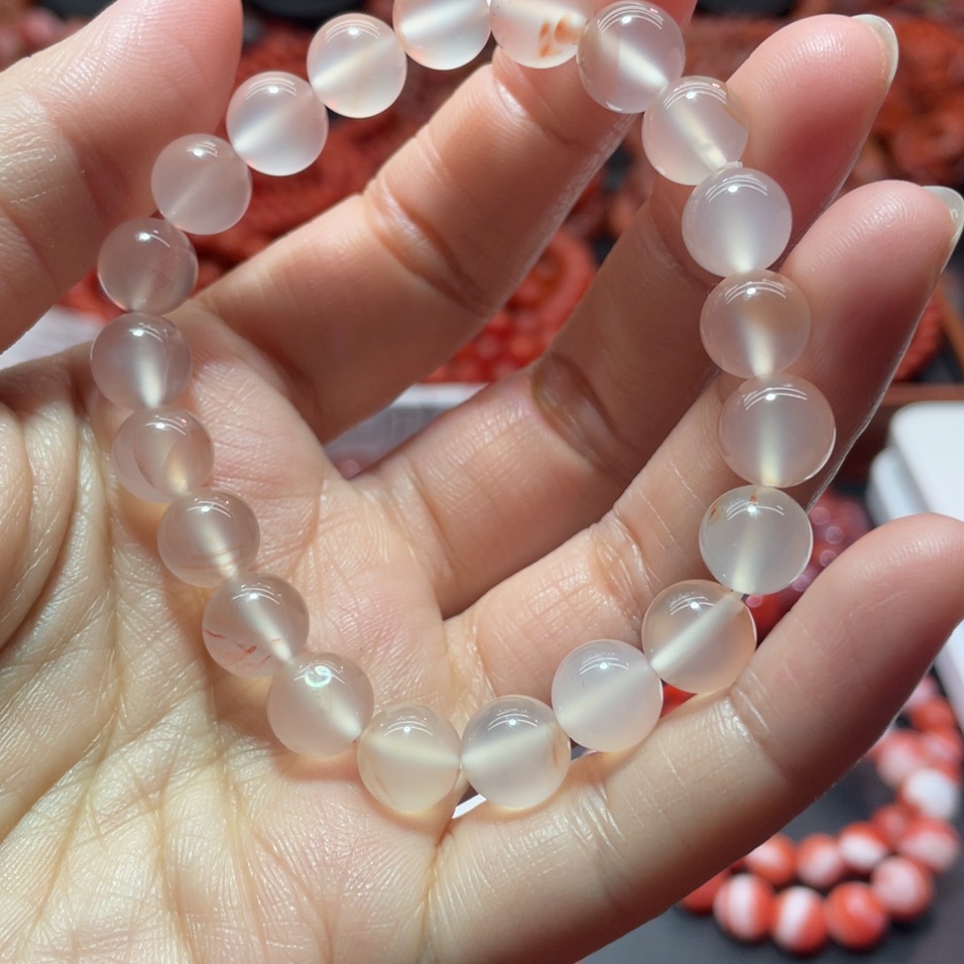 南红玛瑙手链未镶嵌