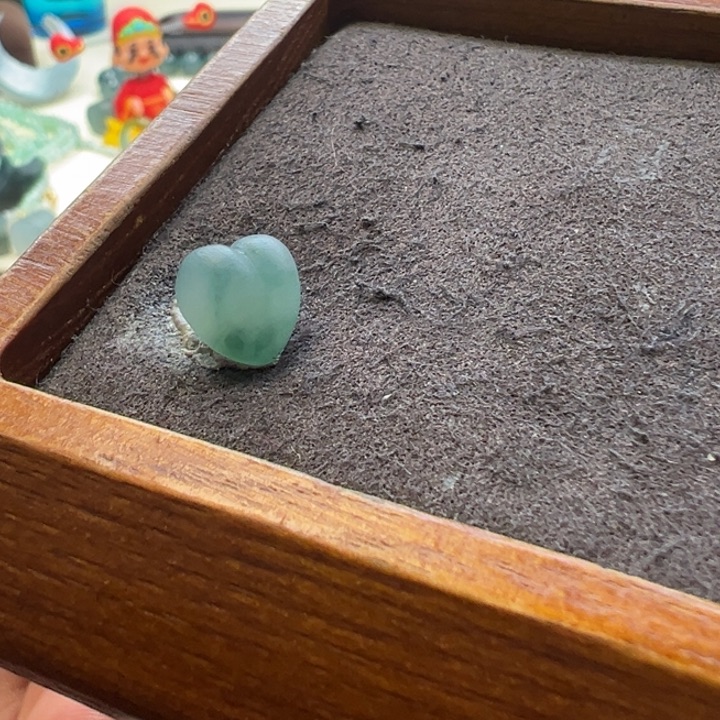 定制翡翠未镶嵌翡翠屁挑