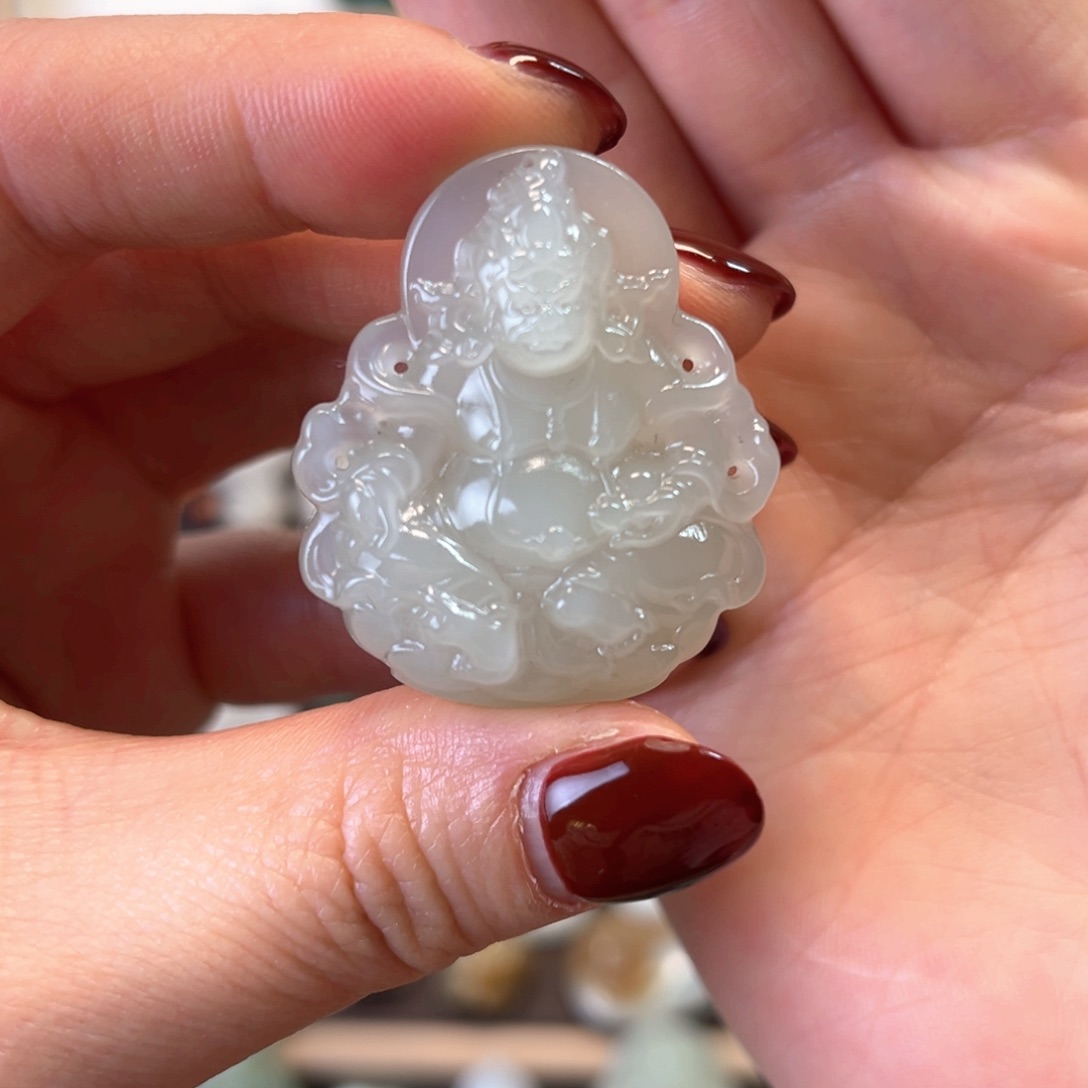 和田玉颈饰未镶嵌黄财神