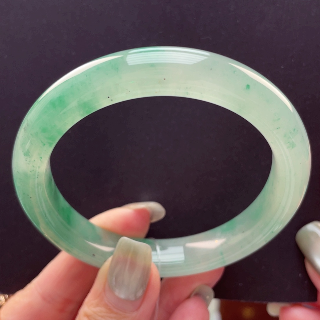 石英质玉手镯未镶嵌56-57