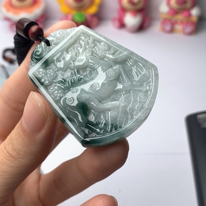 翡翠未镶嵌颈饰翡翠
