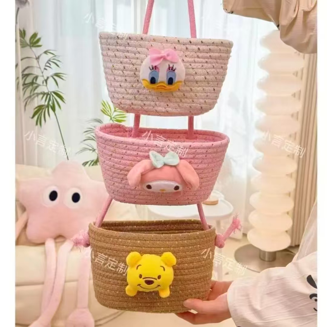 【大尺寸】卡通维尼熊三层储物挂篮客厅卧室装饰品免打孔收纳神器