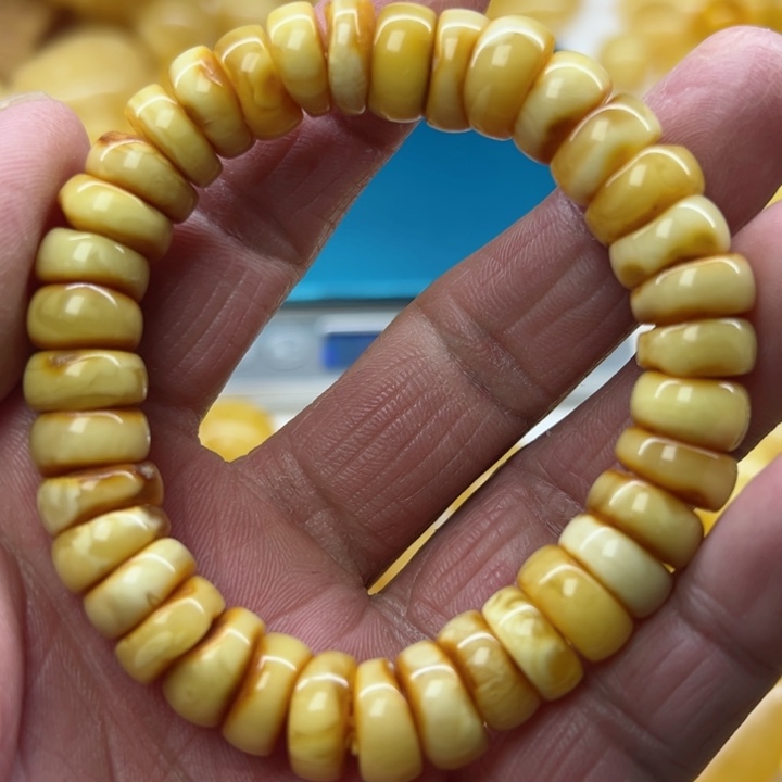 琥珀（矿物珀）手串未镶嵌