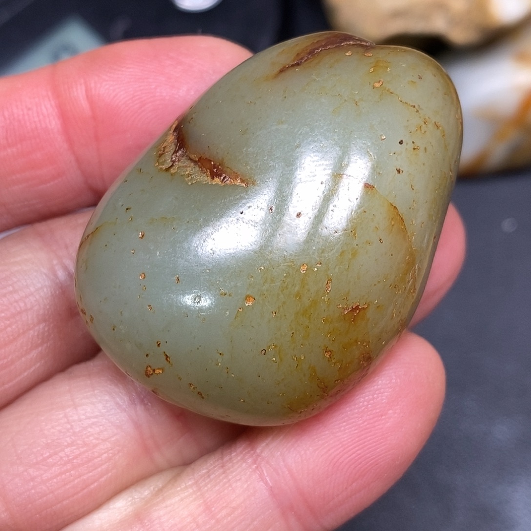 和田玉未镶嵌珠宝奇石