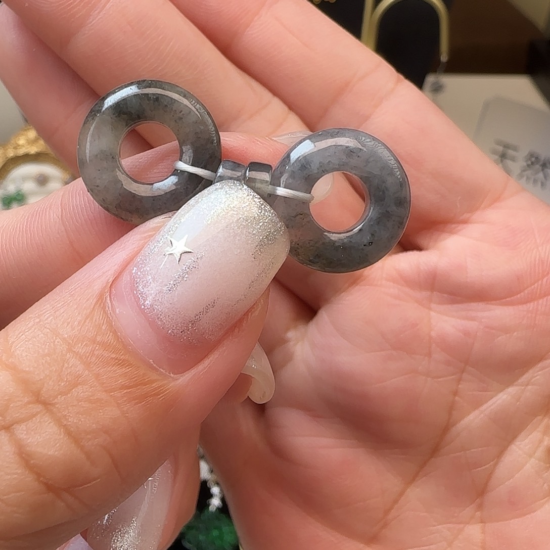 未镶嵌翡翠耳饰裸石