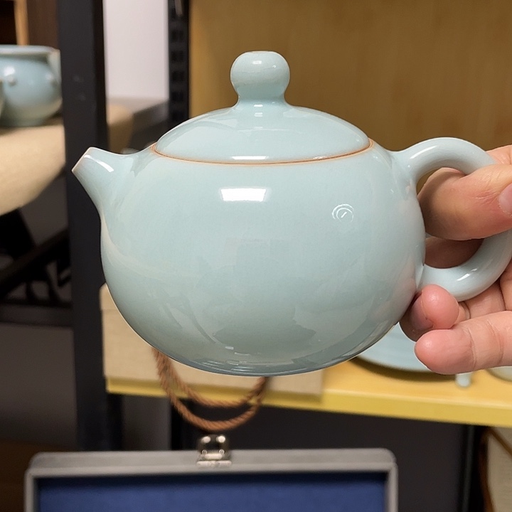 壶天青手工西施壶支钉满釉