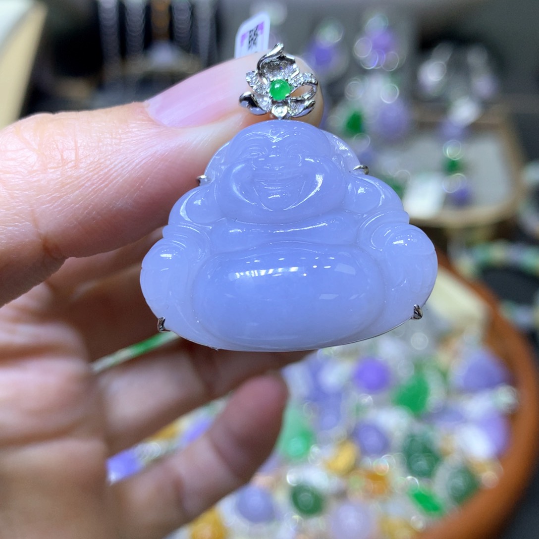 【闪购商品】翡翠颈饰18K金镶嵌翡翠吊坠项链