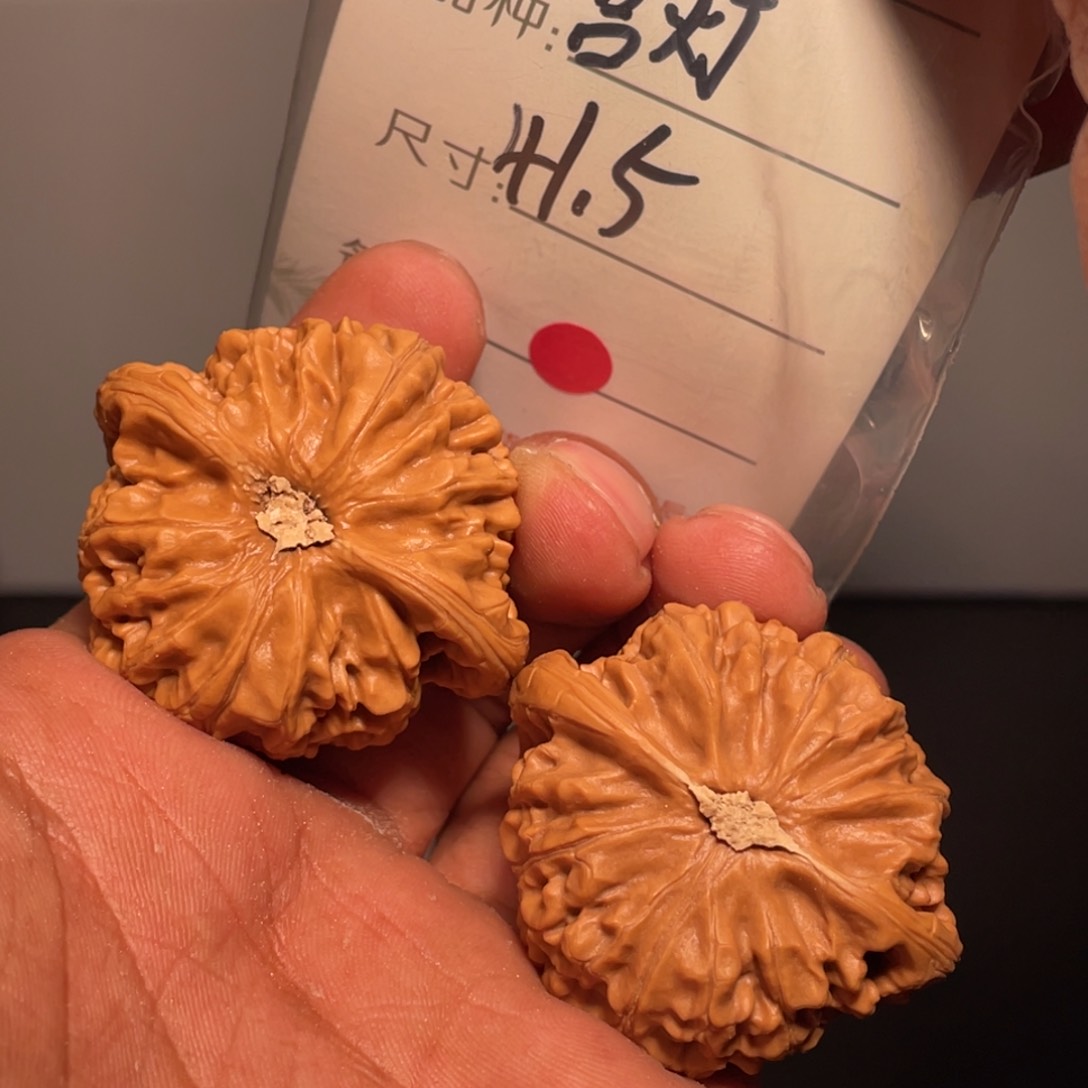 文玩核桃吊坠文玩核桃