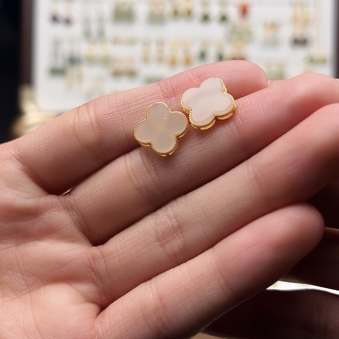 银S925镶嵌和田玉耳饰