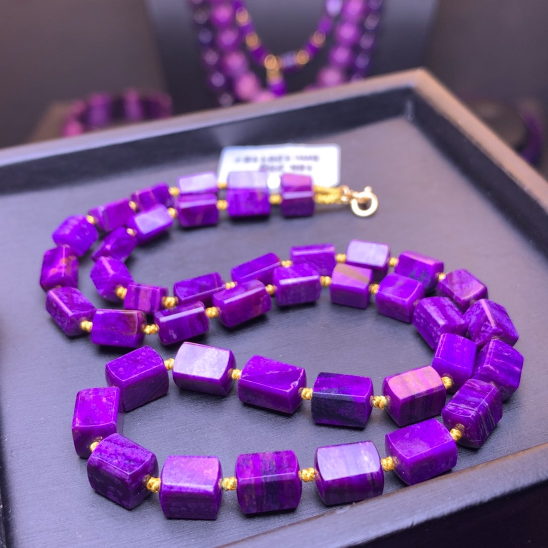 苏纪石（舒俱来）项链18K金镶嵌