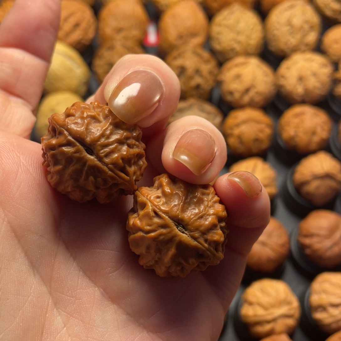 大****文玩核桃把件核桃