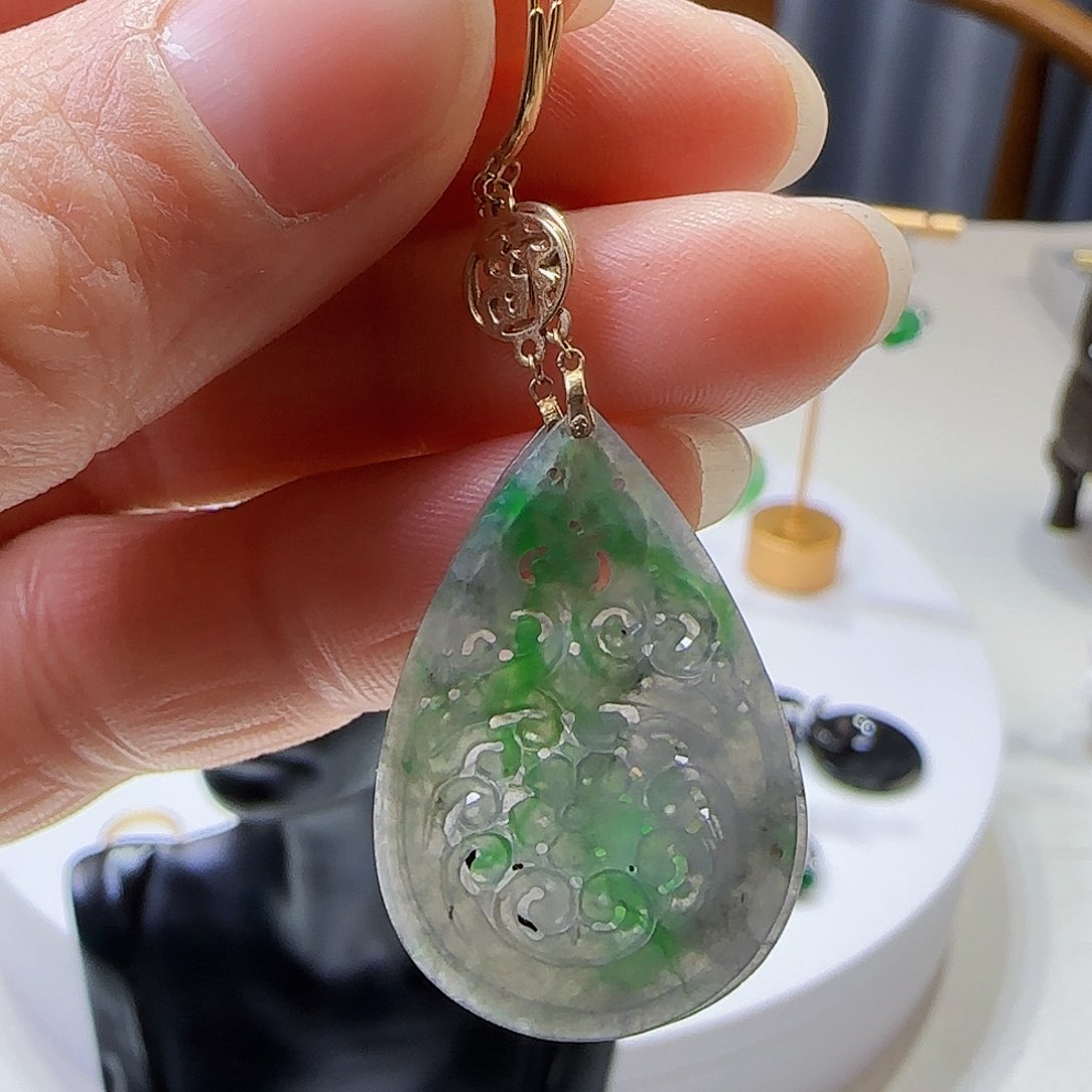 翡翠耳饰18K金镶嵌天然缅甸a货翡翠