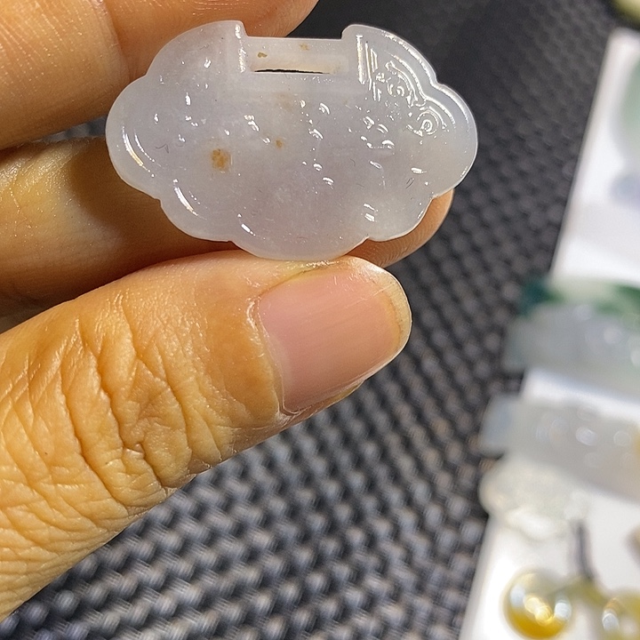 定制翡翠未镶嵌锁