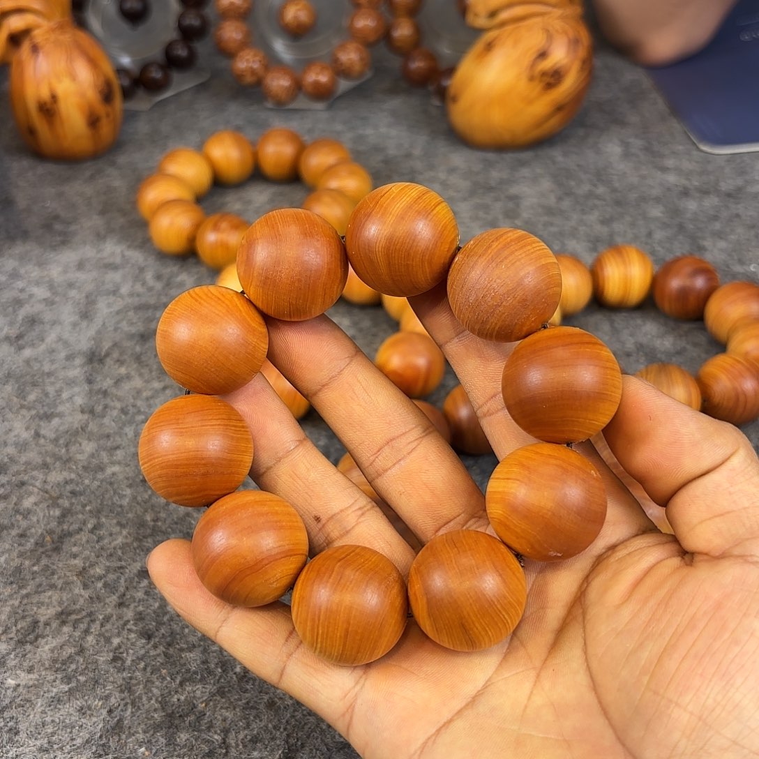 柏木（崖柏）2.5红骨 大宝贝