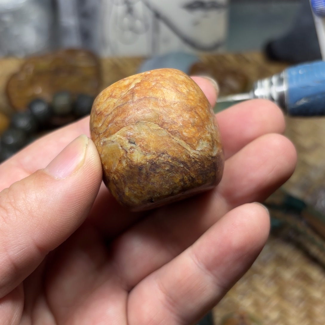 岫岩老玉（透闪石质玉）颈饰未镶嵌有*