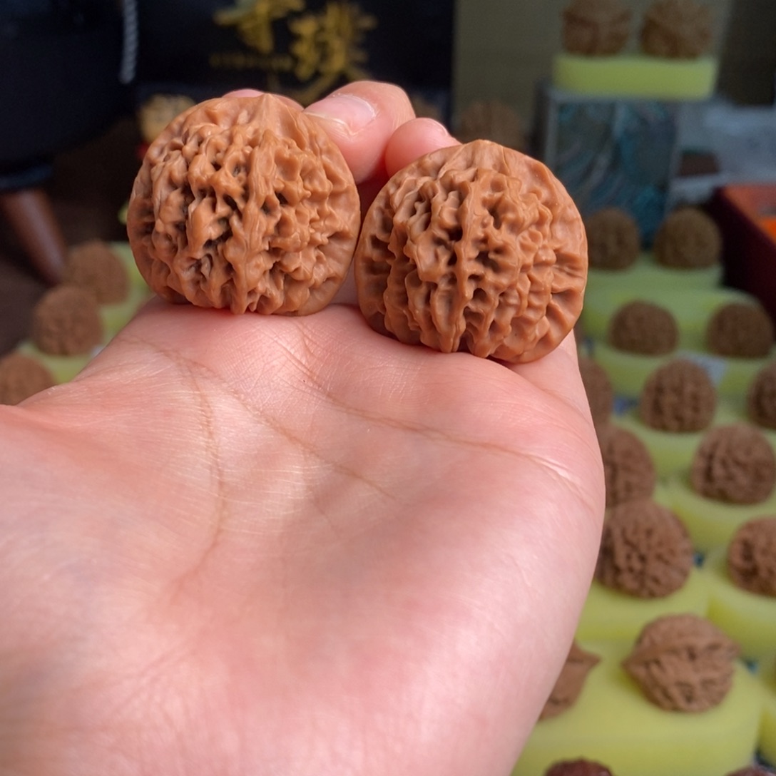 *****核桃秦岭闷尖狮子头33