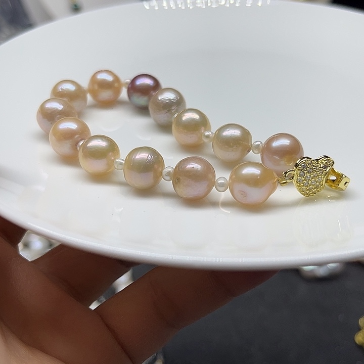 颈饰未镶嵌淡水珍珠