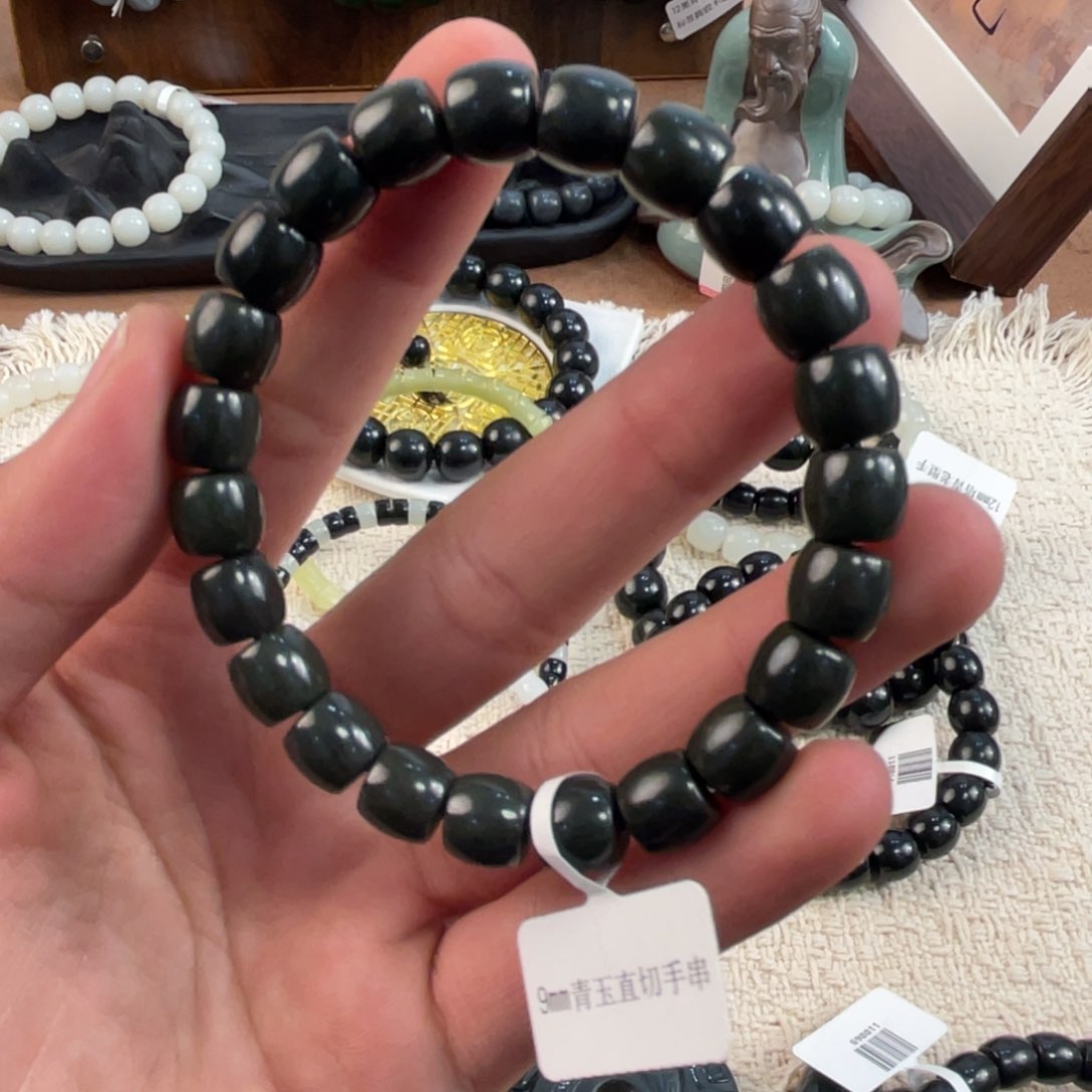 未镶嵌手链和田玉