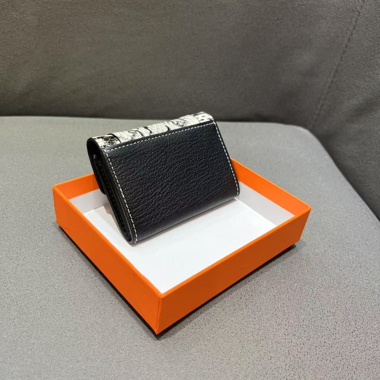 【佳一】高奢真皮女包