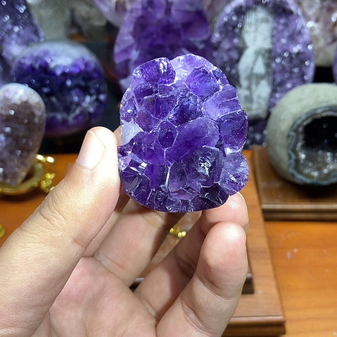 大型摆件（非配饰）未镶嵌水晶