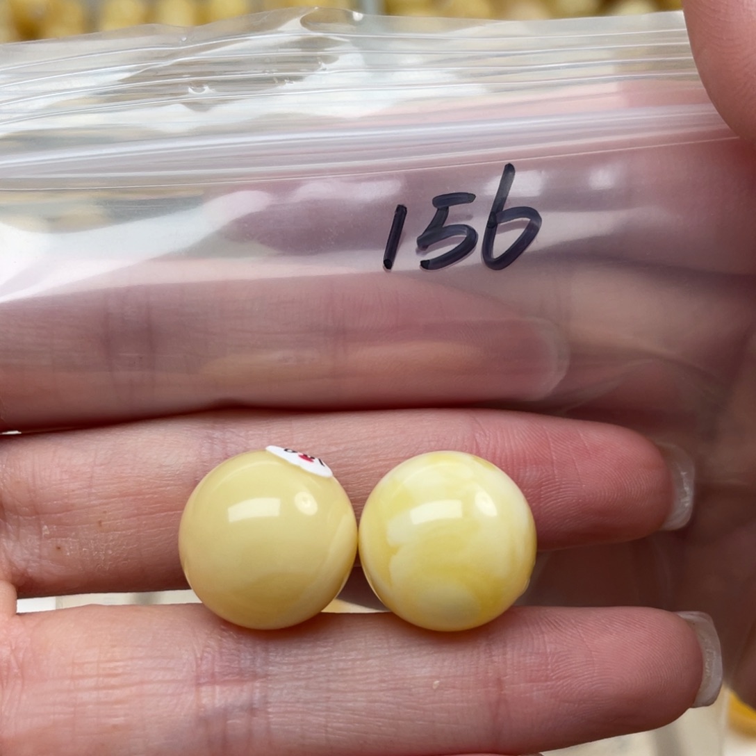 蜜蜡裸石未镶嵌非*蜜蜡