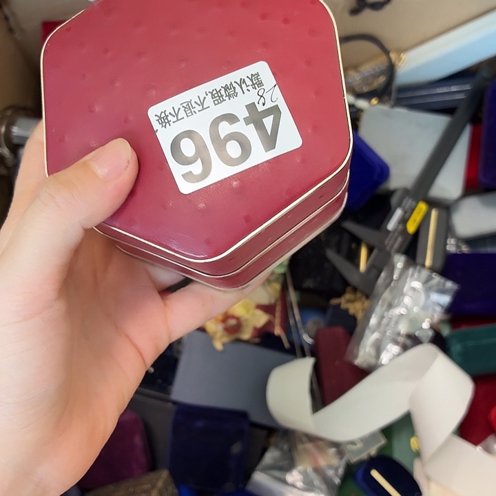 帕***餐银S925镶嵌合成钻石耳饰