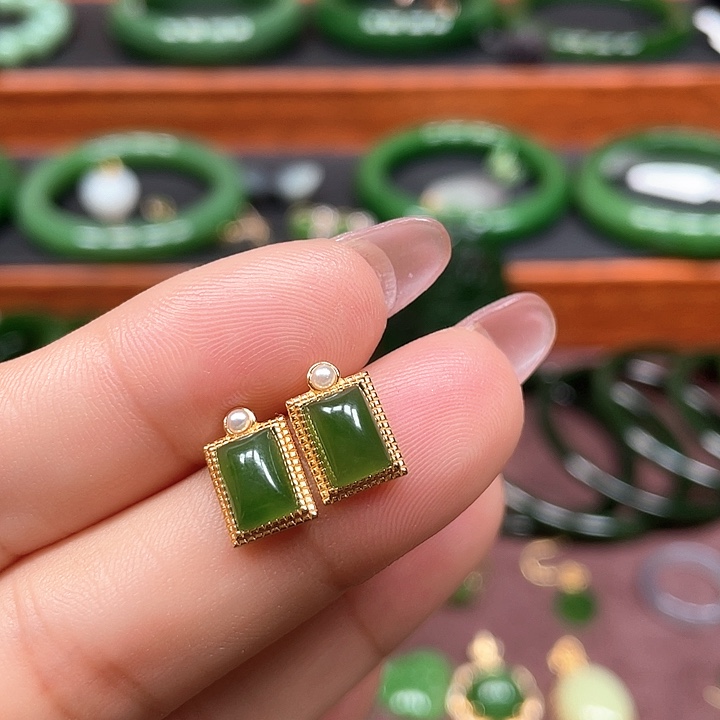 和田玉（碧玉）耳饰银S925镶嵌