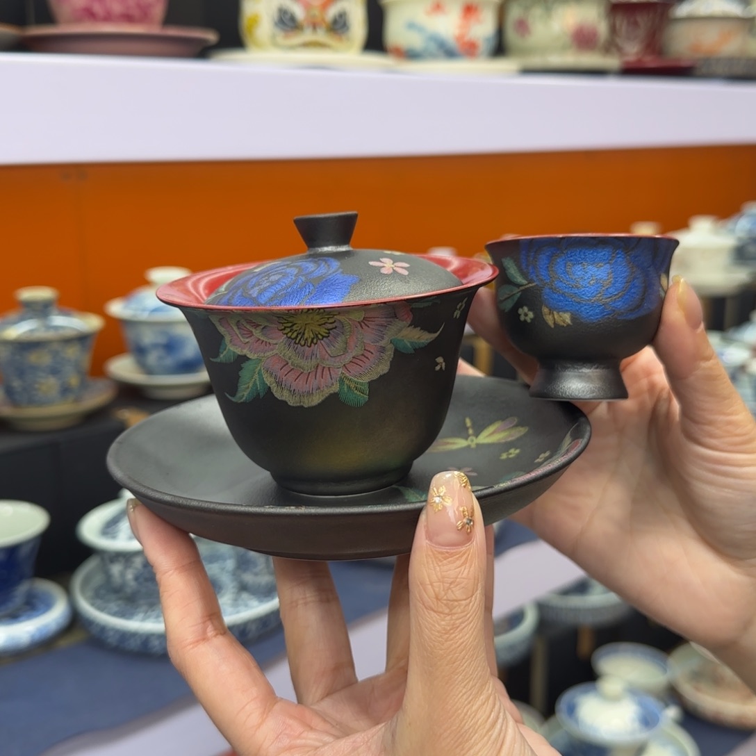 款式高温天气里也要喝点冰