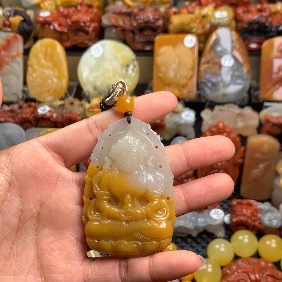 石英质玉（黄龙玉）挂件未镶嵌