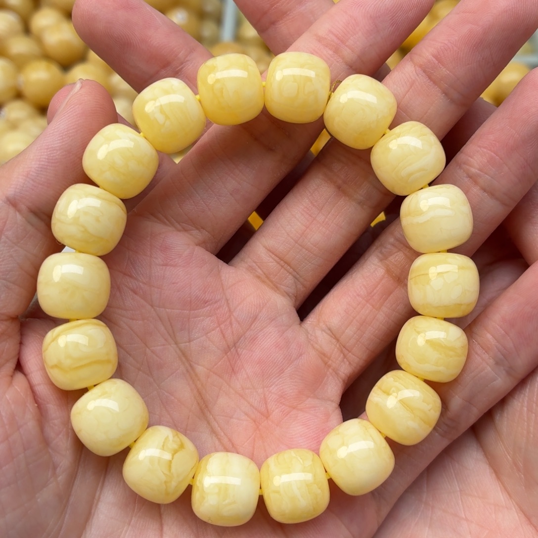 蜜蜡未镶嵌裸石12+老型同料手串
