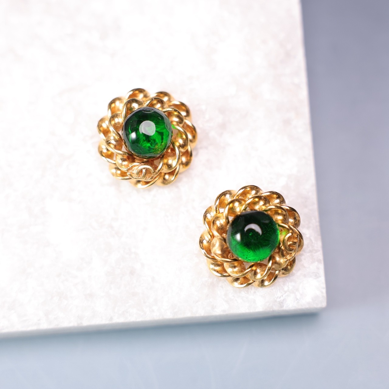 95新 Chanel/香奈儿 柚礼中古/香奈儿麻花绿琉璃耳夹nw512047