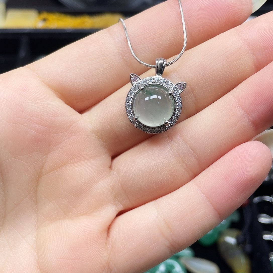 石英质玉合金吊坠(赠链)