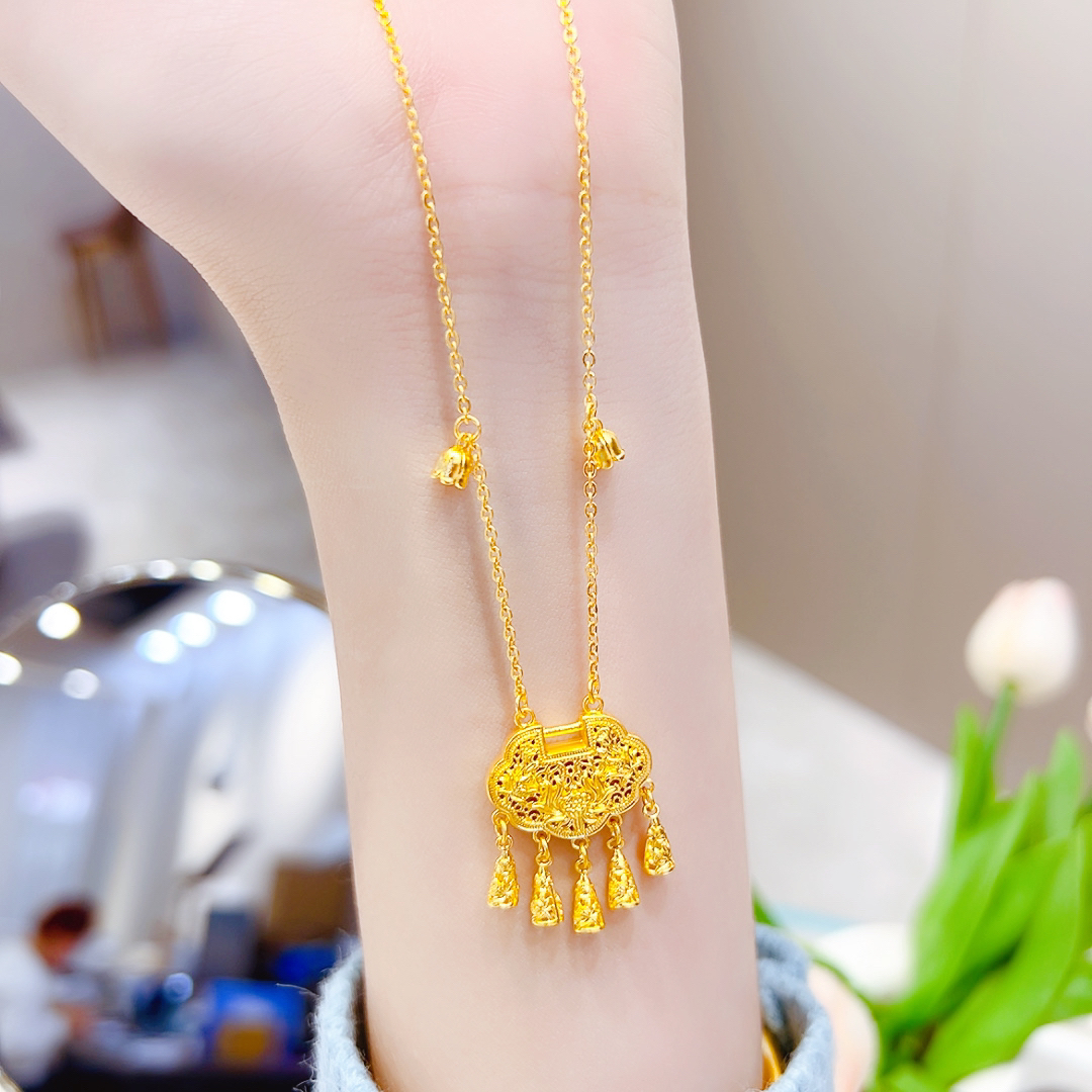 精品5G足金人间富贵花系列双心并蒂莲项链00688