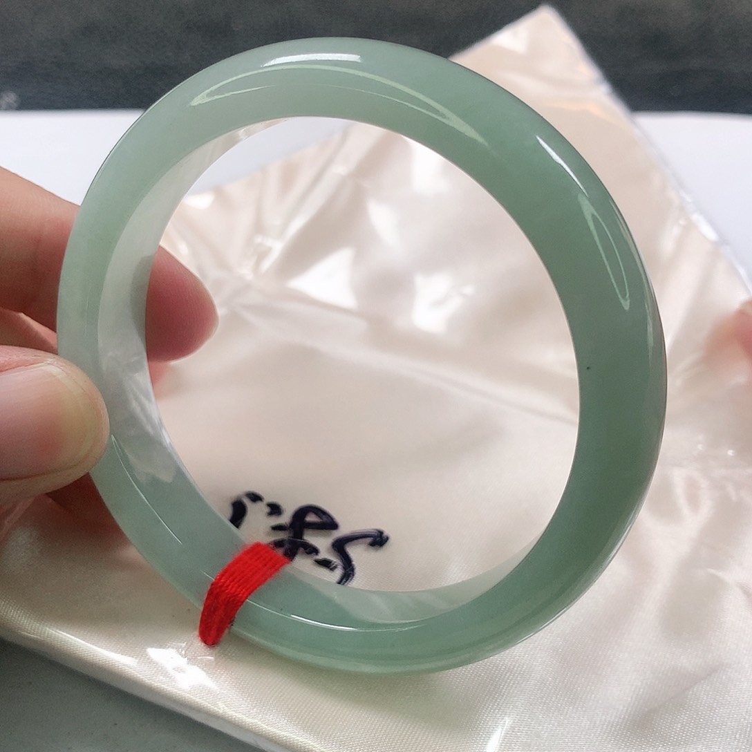 未镶嵌手镯翡翠530