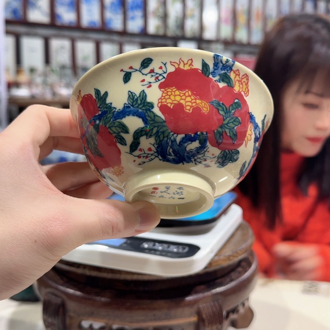 摆件瓷//////景德镇陶瓷瓷器。