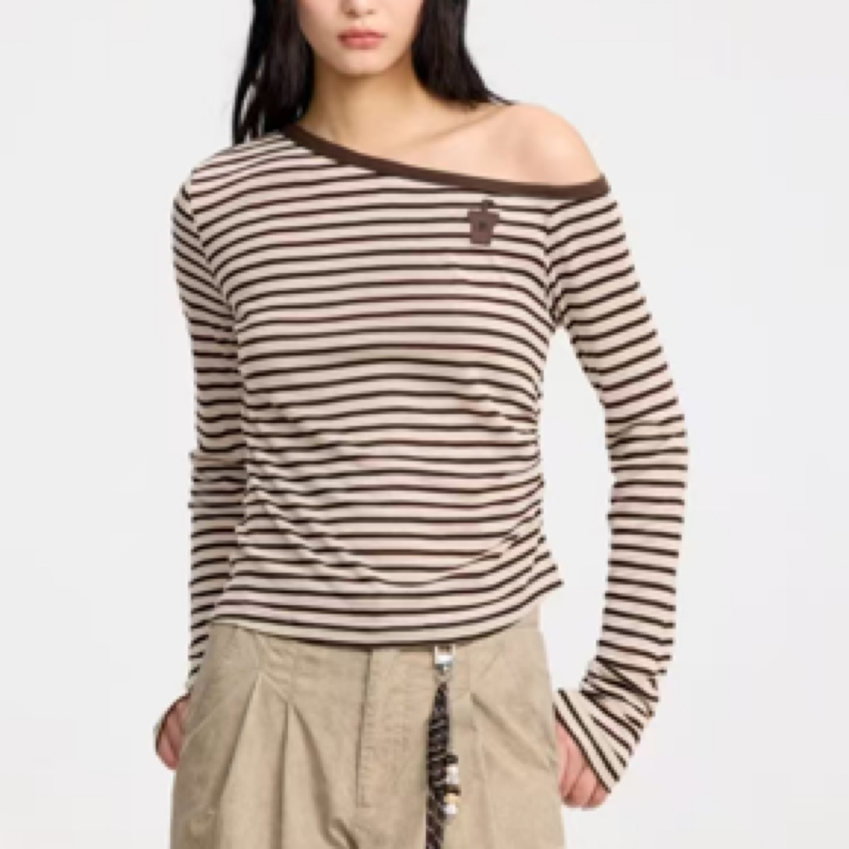 2025夏季新品斜肩侧褶条纹长袖T恤.858