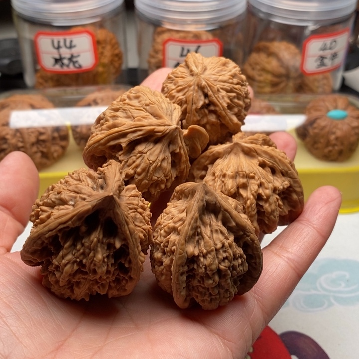 文玩核桃吊坠z****c异形