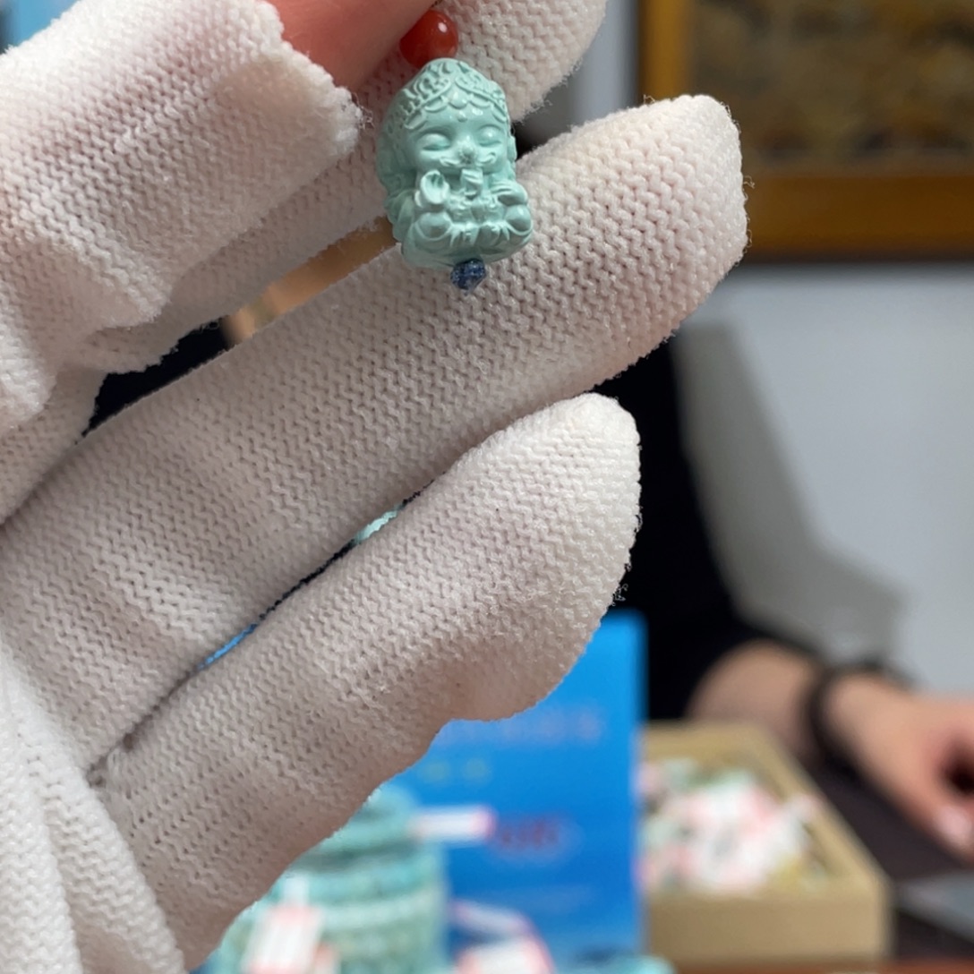 绿松石未镶嵌挂件