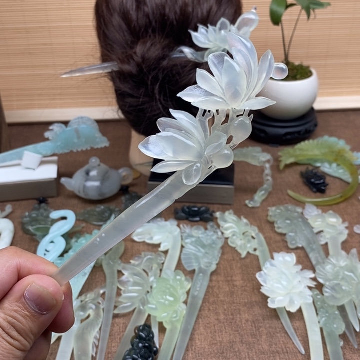 蛇纹石玉未镶嵌发簪