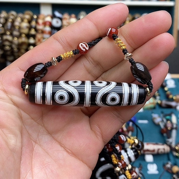 玛瑙/玉髓颈饰合金