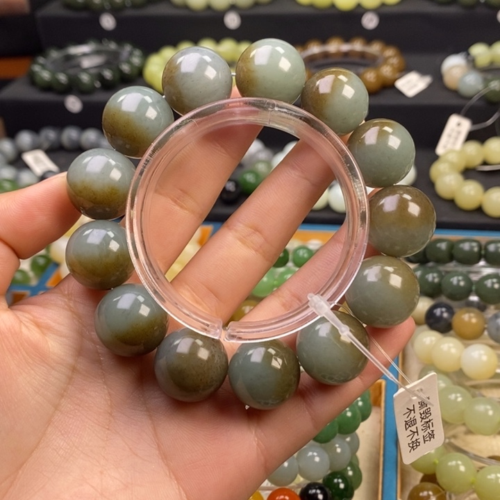 和田玉未镶嵌手串W 18