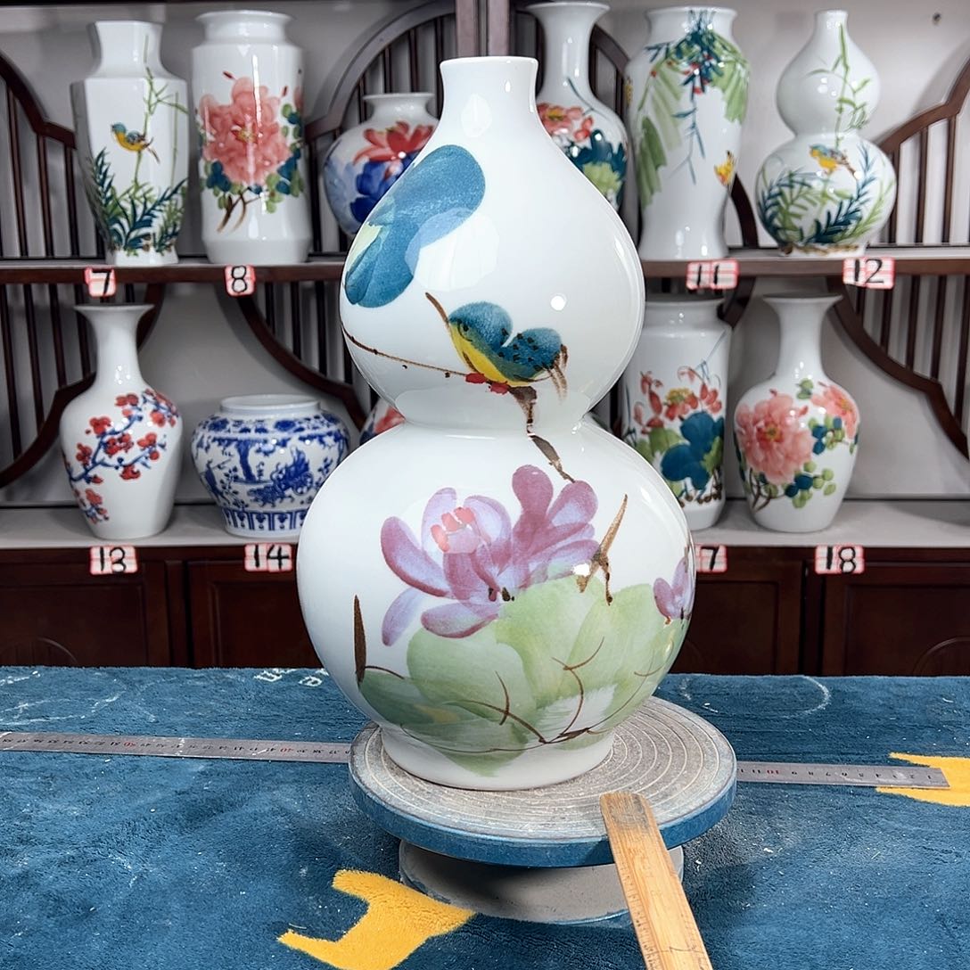 摆件景德镇陶瓷葫荷鸟